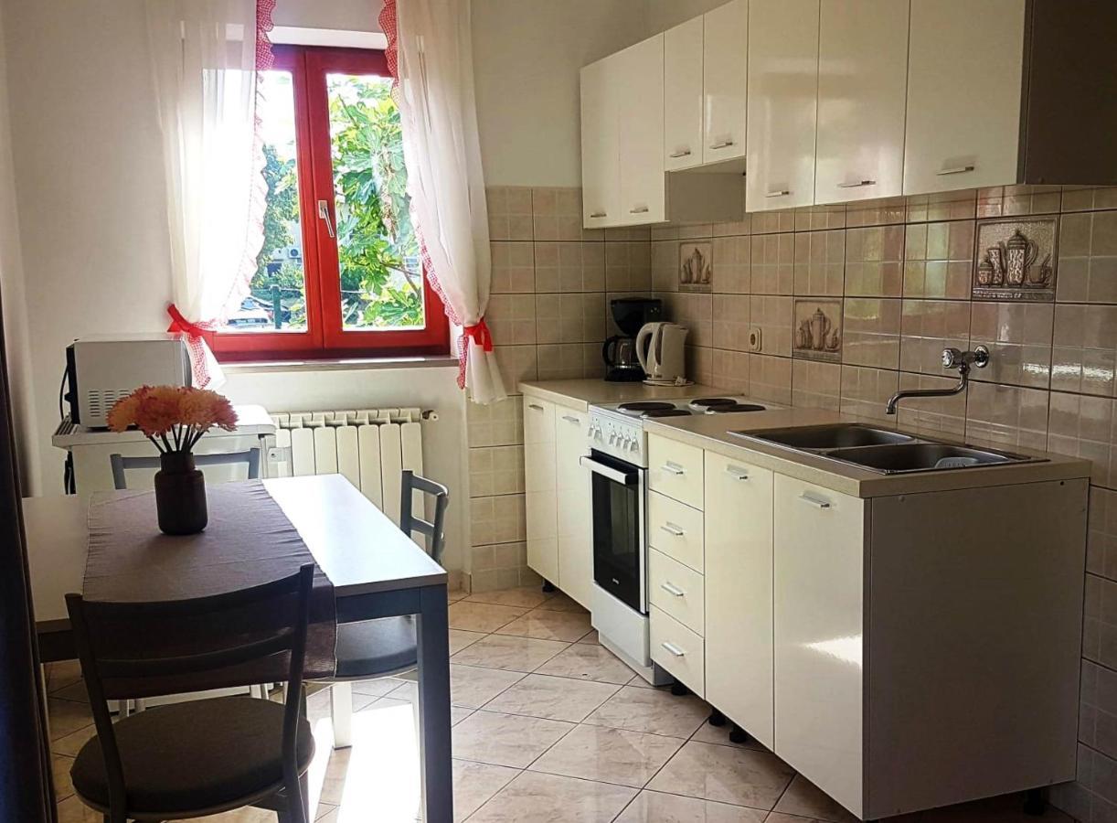 Maria Mare Apartment Rovinj Exterior photo
