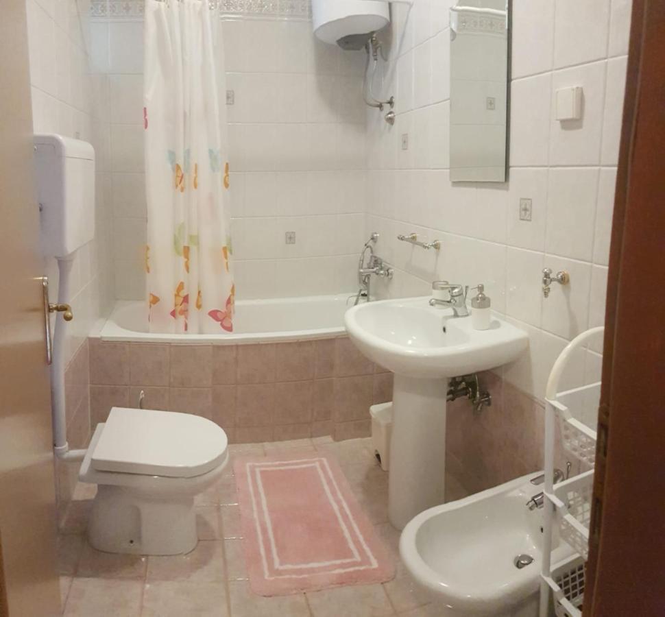 Maria Mare Apartment Rovinj Exterior photo