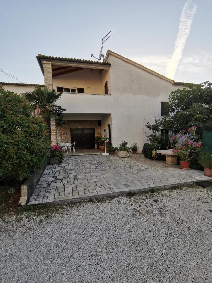 Maria Mare Apartment Rovinj Exterior photo
