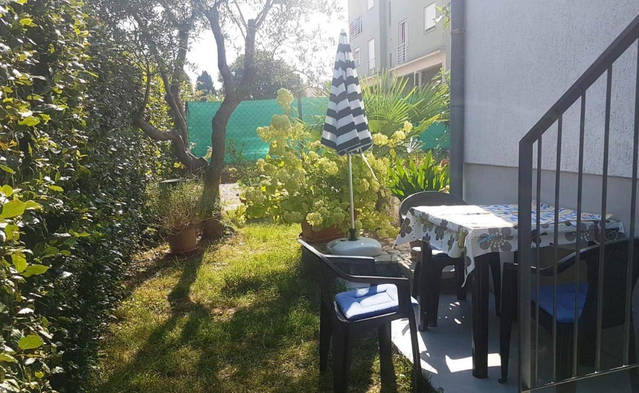 Maria Mare Apartment Rovinj Exterior photo